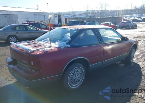 1988 Oldsmobile Cutlass Supreme Sl z USA, uszkodzony, nr VIN 1G3WS14W4JD379426